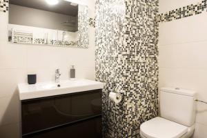 Sunny Apartment in Old Riga