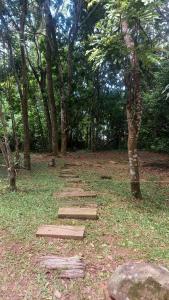 Casa Costa na beira da Lagoa acesso trilha ou barco