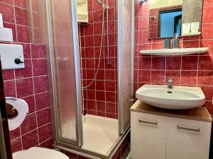 Mini Apartment mit Pool Nutzung & Balkon