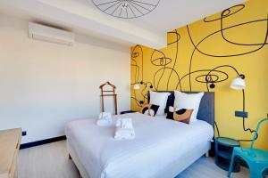 North Paris Suite