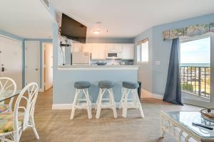 Steps to Pool and Ocean Myrtle Beach Resort Condo