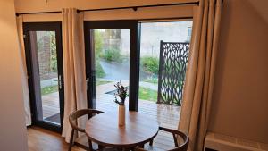 Ecolodge "Les Treilles Monet" Gîte insolite en Champagne à proximité dEpernay