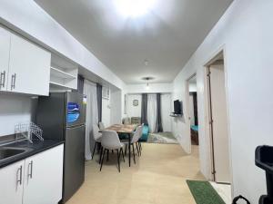 Luxanos Condo Place- Avida Tower, IT Park