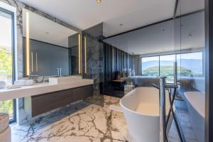 Villas Villa Tomar - vue lac : photos des chambres