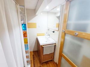 Maisons de vacances Le Pouffre, maison de pecheur au quartier des artistes, clim, WiFi : photos des chambres