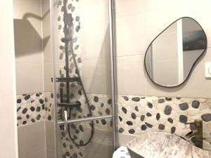Maisons d'hotes Vallee Verte Morancez : Chambre Lit Queen-Size Deluxe