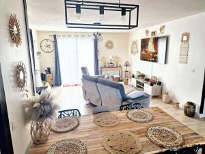 Maisons de vacances Maison chaleureuse a Forcalquier avec magnifique terrasse : photos des chambres