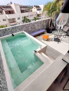 Spectacular Terraza Loft Glamping Private Jacuzzi