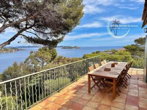 Villa La Sarrazine - Port du Niel - Vue Mer