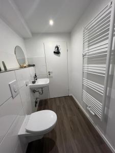 Pilgrims "Harry" 1 SZ wifi