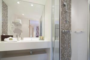 Hotels Garden-Elysee : photos des chambres