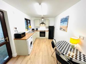 Three Double Bed Townhouse