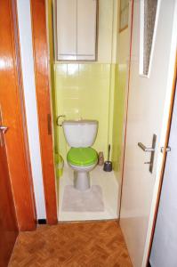 Maisons de vacances Maison enchanteur a Berrwiller avec jardin paisible : photos des chambres