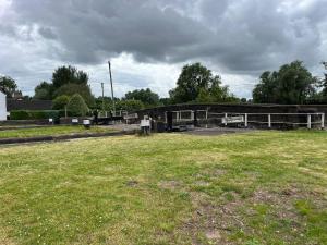 Narrowboat Cottage