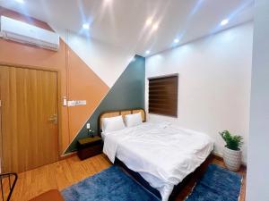 Tom Homestay Cao Bang - Motorbike rental