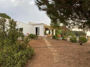 Casa Nika finca de campo Menorquina con piscina