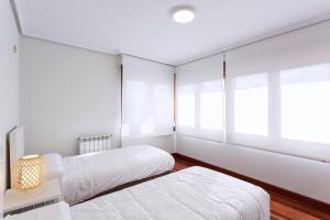 EARRA - Casa Damatxo, Terraza, 1 minuto a la Playa, zona tranquila