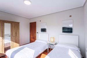 EARRA - Casa Damatxo, Terraza, 1 minuto a la Playa, zona tranquila