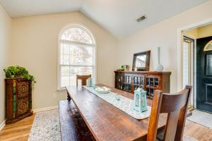Pet-Friendly Home with Private Hot Tub in Wilmington