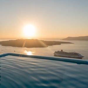 Keti Hotel Santorini Greece