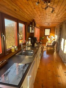 Nadiza Hilltop Retreat 