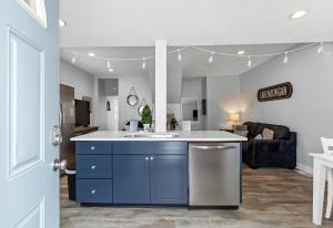 312 Chicago North - Downtown Grand Haven