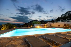 Mariannes Olive Grove - Villa Loutraki