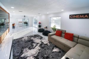 Newly Renovated Coconut Creek Home with Pool and Billiards