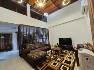 Arushi Luxury Residence - Ja-Ela