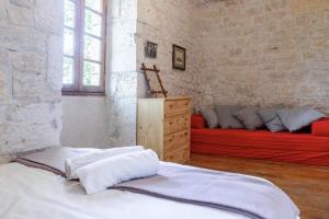 Villas Charming Villa - Pool large Estate Piano 13p : photos des chambres