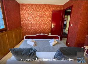 Appartements La Maison Bleue - Historic House in the Heart of Riquewihr : photos des chambres