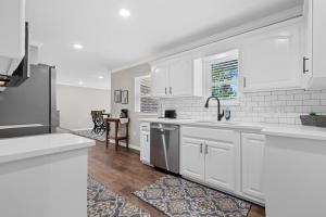 Nordins LakeHouse, Lakefront Hideaway on Delaware Bay Sleeps 10