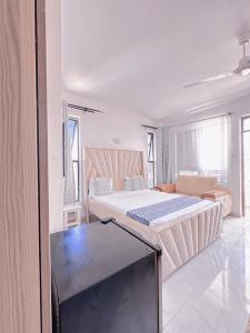 Kheyre Nyali Ocean View Studio Apartments