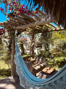 Tiki Pools Bungalows