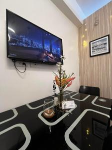 Affordable staycation at SHORE RESIDENCES Near MOA and NAIA