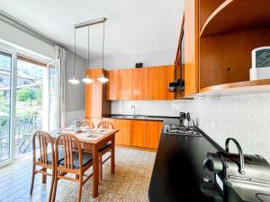 Belvedere three-room lake view