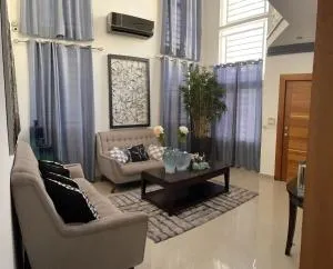 hermosa casa en las orquídeas la romana - 拉罗马纳 hermosa casa en las orquídeas la romana - 拉罗马纳