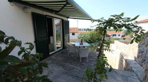 Malinska Apartment 15