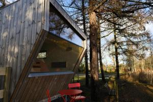 Sleep Space 4 - Green Tiny Spot Friesland