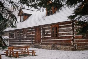 Przystanek Ropienka Chata Łemkowska