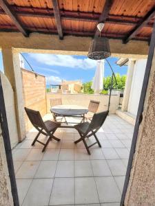 Appartements Charmant studio a Linguizzetta 23 m² avec terrasse privative : photos des chambres