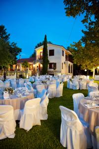 Villa OINOI with Pool for Luxury Vacation and Events