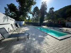 Vila Amadark - 卡兰塞贝什