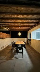 Apt Barra Grande com rooftop gourmet