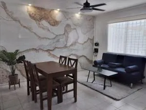 House near the center of Merida, very comfortable - Caucel