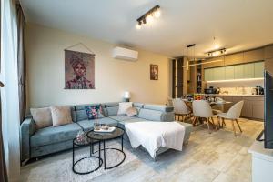 Luxury 2bedroom apartment in Complex Family Garden with FREE parking