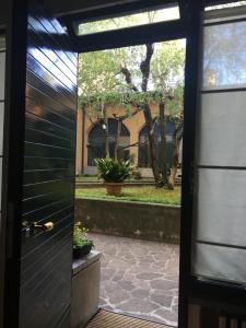 La Casa nel Chiostro tra lago e monti