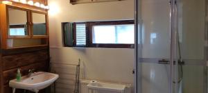 Cabin in close proximity to Hökensås