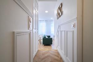 Le Talleyrand Hyper centre Place dErlon