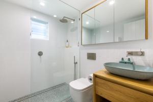 Caba del Sol, 3 Bed Beachfront Escape